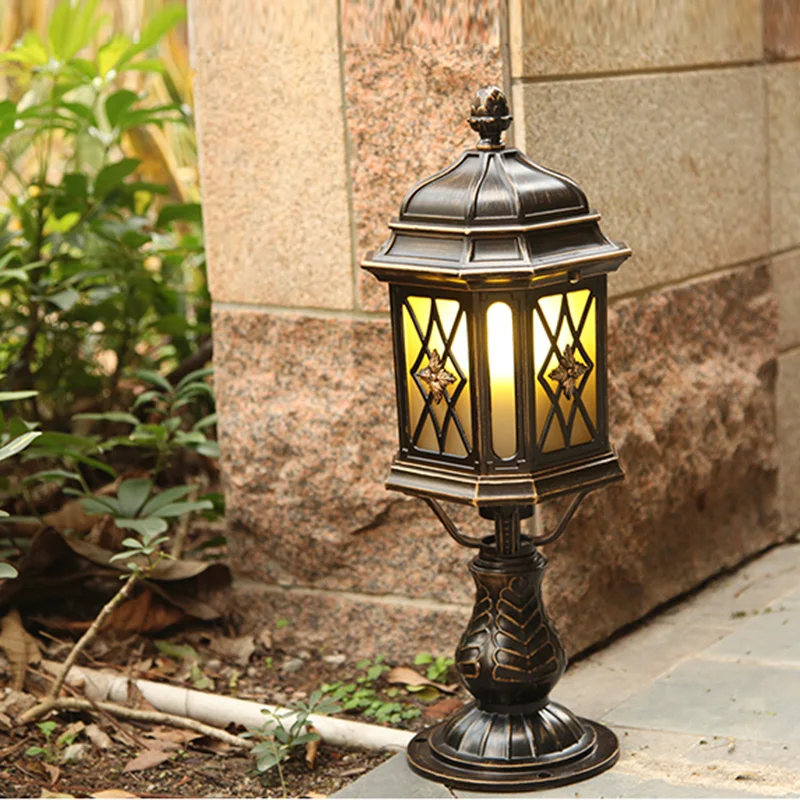 New European Style Retro Outdoor LED Garden Lights Pillar Gate lights