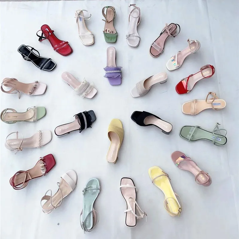 

XH785 Made in China cheap ladies slippers summer sandals of various styles