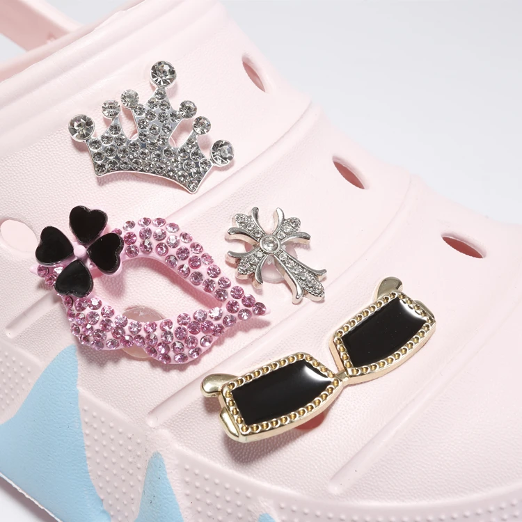 

HOT sale metal designer letter clog charms for croc shoe decoration