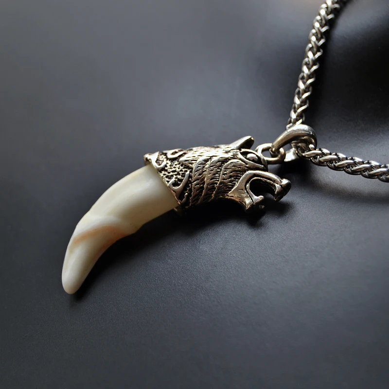 Yx010 Fake Hyena Teeth Pendant Necklace Stainless Steel Necklace Tibet ...