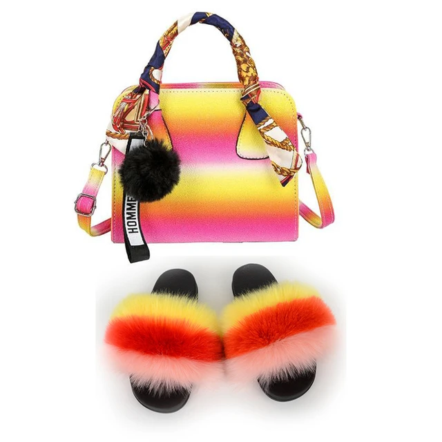 

Wholesale women raccoon faux fur slippers with rainbow color clutch bags summer fashion slippers sets matching bags sets, Rich