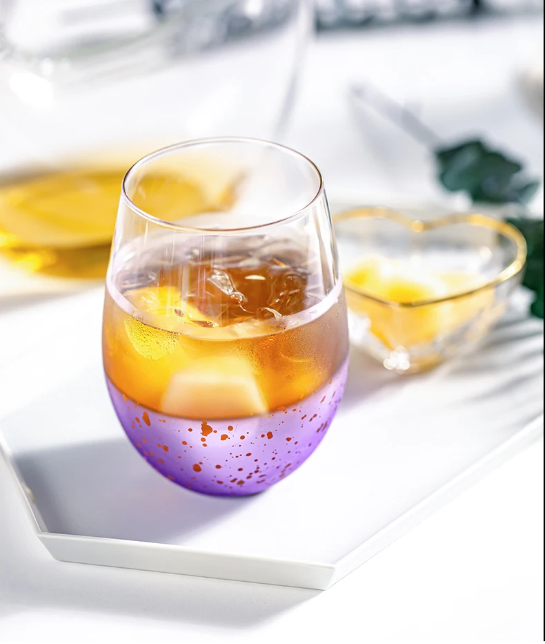 Campione gratuito di bicchiere in cristallo a forma di uovo: bicchiere per bevande e acqua._voghion.com