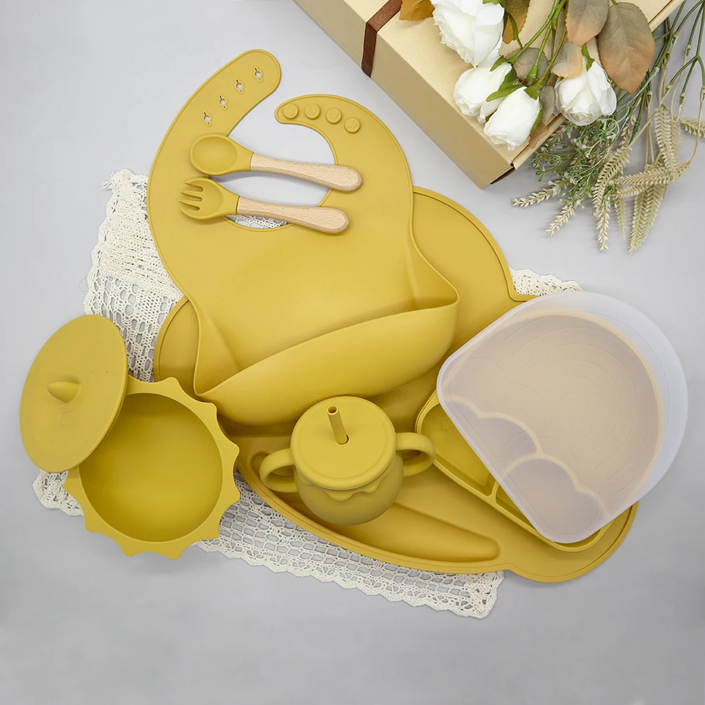 

New Design Training Feed Plate With Placemat Silicone Dinner Set Bowl Spoon Baby Feeding BPA Free Tableware Utensils, Multi- colors