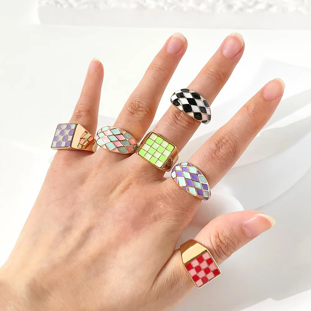 

R0286 gold plated cute plaid enamel rings checkerboard rhombus chunky pink ring women minimalist chic vintage jewelry