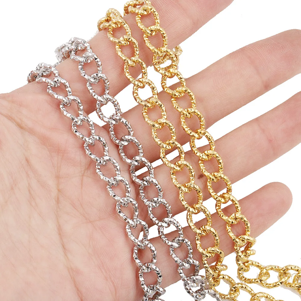 

1.6*7.3*10mm gold plated stainless steel chunky choker chain engraved clavicle chain