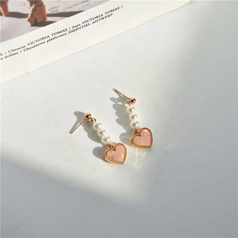 

Fashion Pearl Big Hollow Love Heart Drop Earrings For Women, Pink