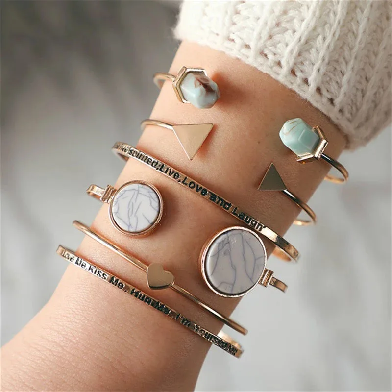 

Triangle Resin Letter Bracelet Alloy Jewelry Hoop Bracelet for Women
