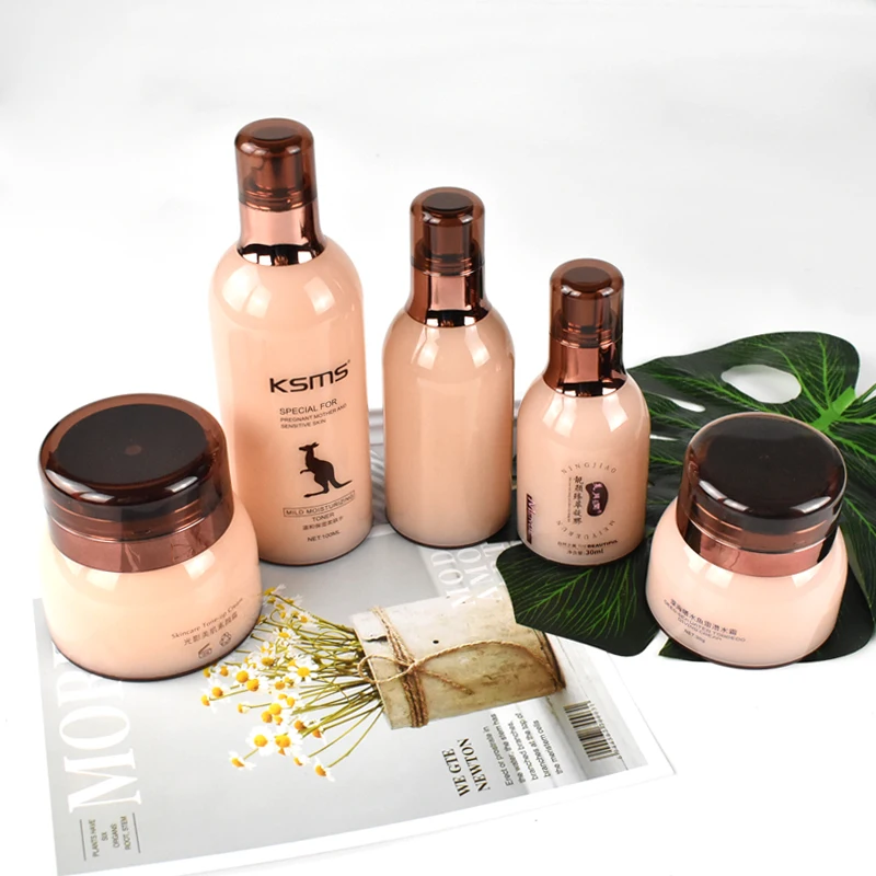 

Customized pink double layer acrylic airless emulsion bottle cream bottle set