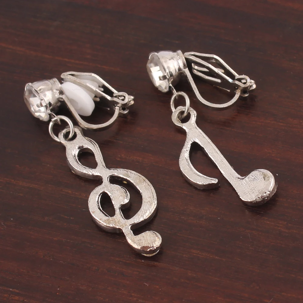 clip on earrings  (8).JPG