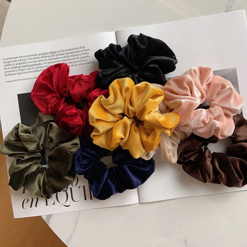 

Wholesale Fashion Fluffy Oversized Velvet Scrunchies Hair Ties Bulk Luxury Plain Colour Makeup Large Scrunchy Hair Band