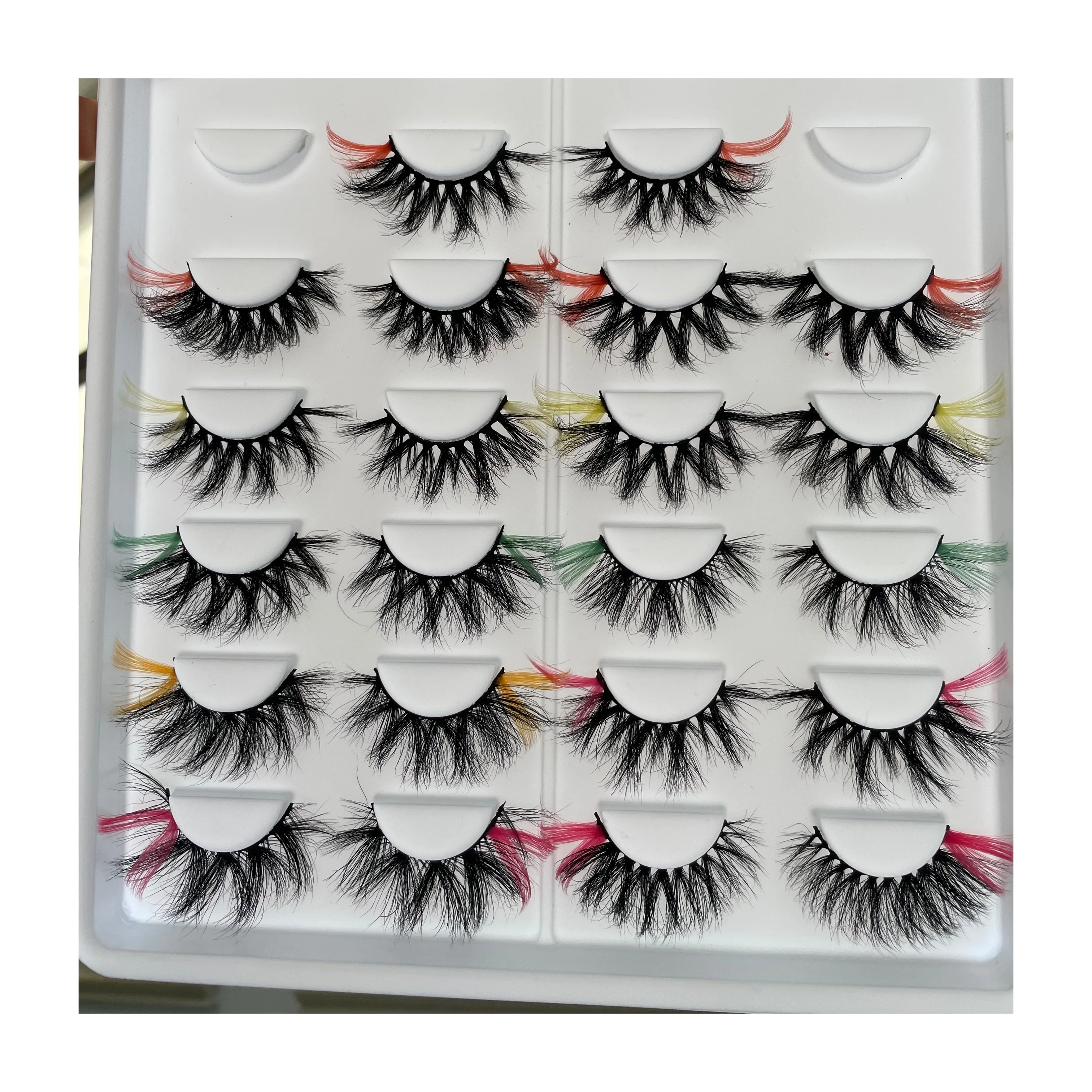 

Private label 25mm wholesale mink lashes hot sale color faux mink eyelashes