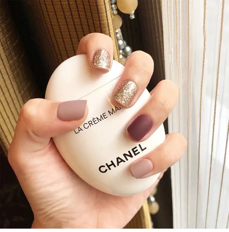 

Luxury bling gold matte short press on nails press on artificial nails