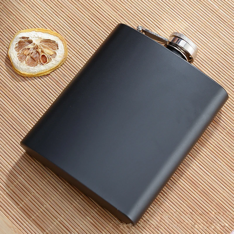 7OZ FLASK SET (8)