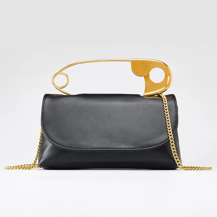 

2021 Day Clutch Big Gold Clip Chains Purse Bag Women Pillow Underarm Shoulder Bag Pouch Totes Handbag Women's Leather Bags