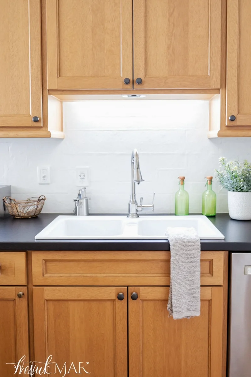 Comparison chart of different wood types for cabinets
