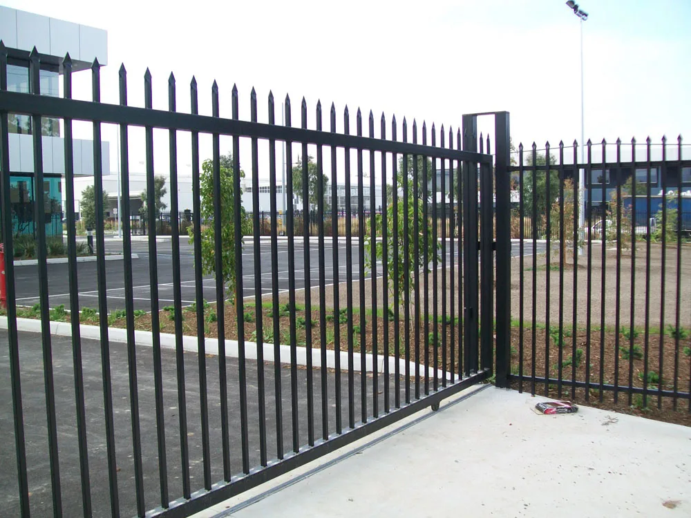2.1mx2.4m powder coating black garrison fence