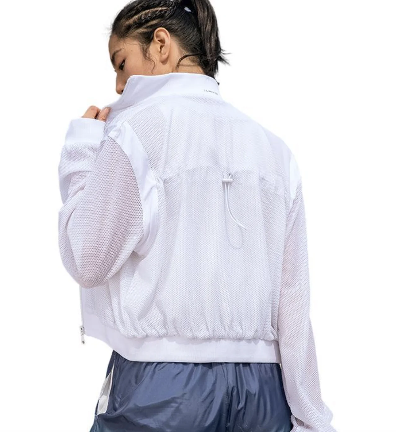 

Light Weight Breathable Sun-Block UV Protective Outdoor Sports Jacket