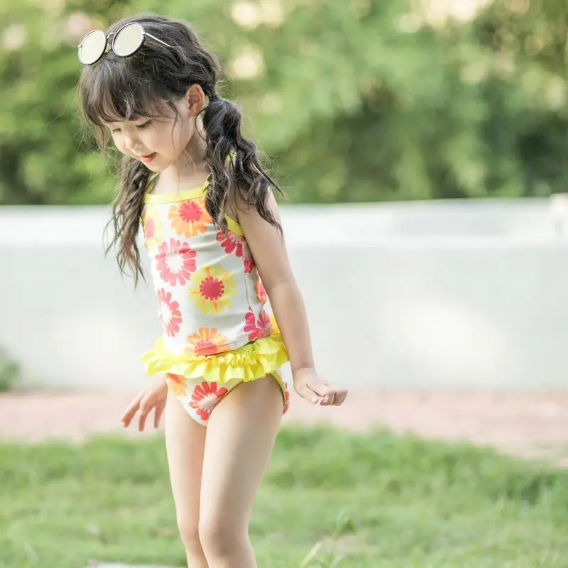 

New Child Beach Swimwear Baby Girls Sleeveless Swimsuit with Hat Set