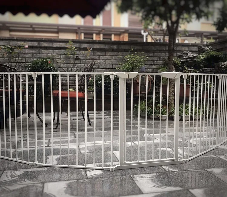 
5 panels automatic closing foldable metal baby play fence fireplace fence 