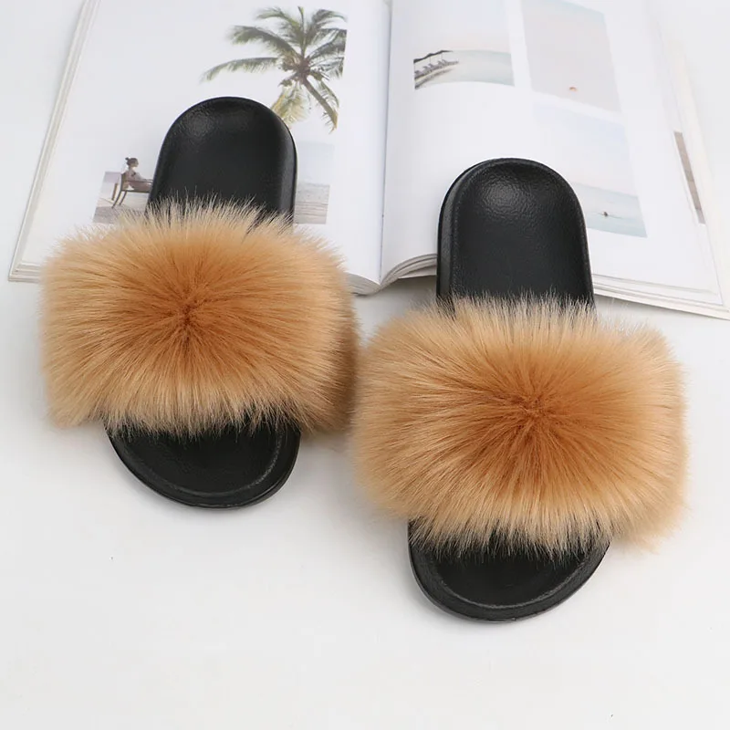 

2021 Furry House Custom Slides Designer fashion Fur Slippers and Slides Women's Sandals