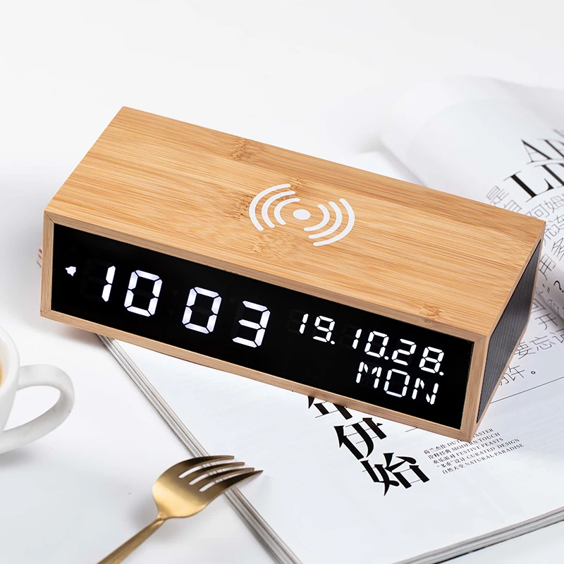 

EMAF China Home Decoration Vintage Beside Table Smart Digital 10W Wireless Charge Speaker Wood Alarm Clock With Wireless Charger