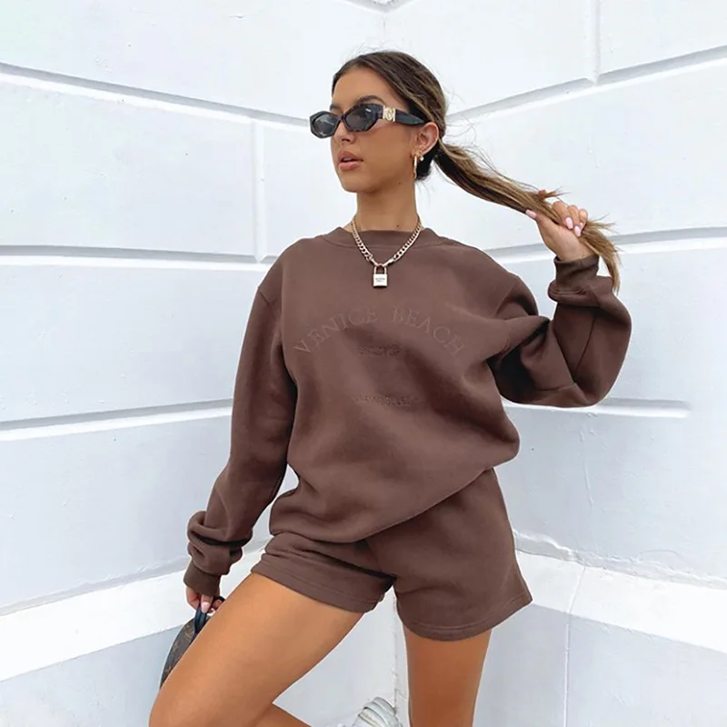 

Drop shipping fall 2021 shorts women clothing solid color casual sports two piece outfit set Letter shorts trend jogger set, Picture
