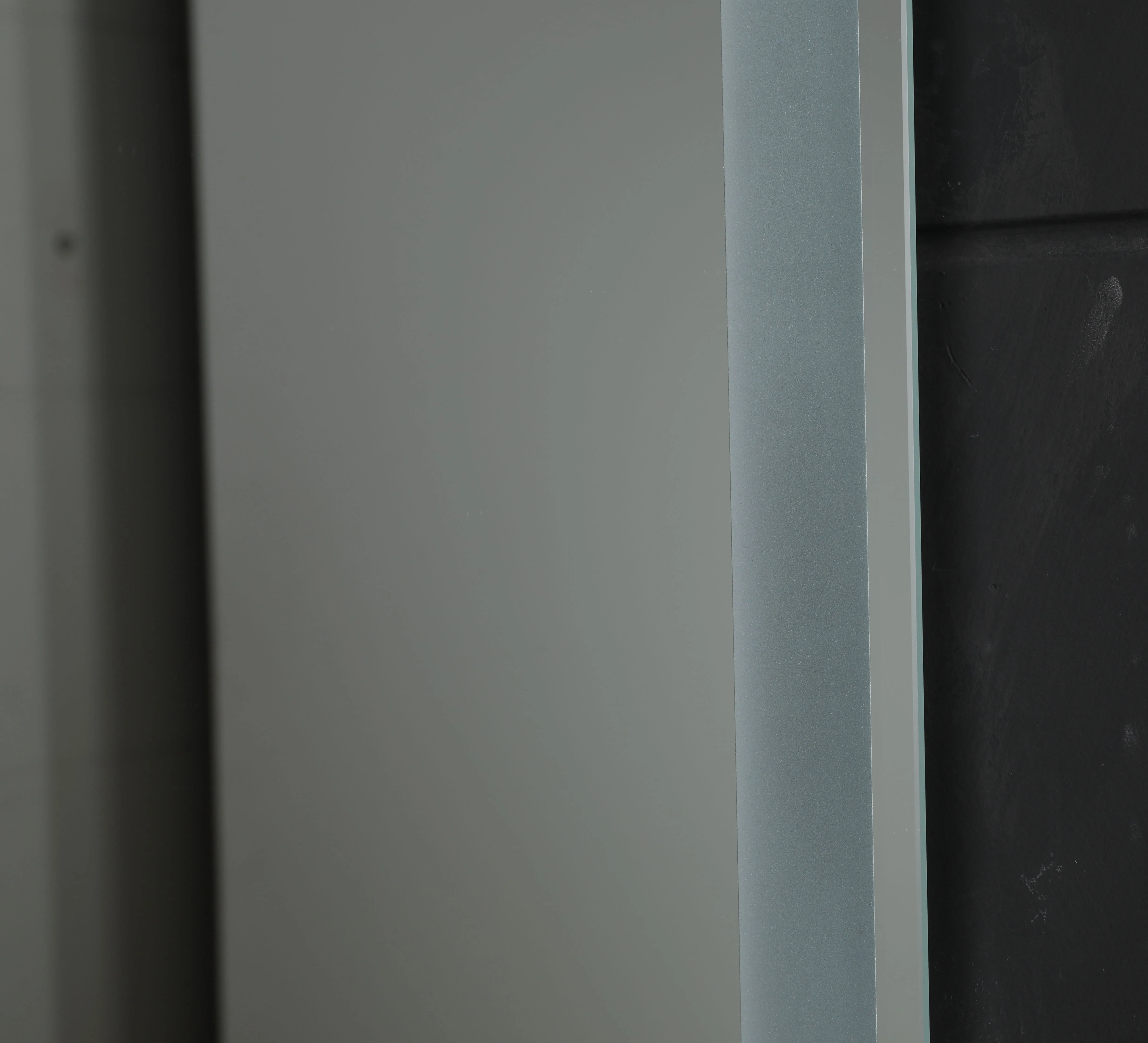 
2020 Hot Sale Modern Design Bathroom LED Backlit Hotel Mirror with Night Light 