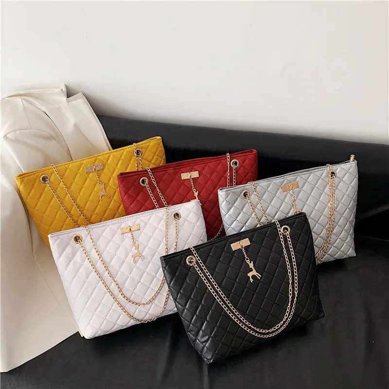 

2021 Designer New Handbags Famous Brands Latest Purse Women New York Handbag Ladies Hand Bags Rivet PU Purses Handbags Bag