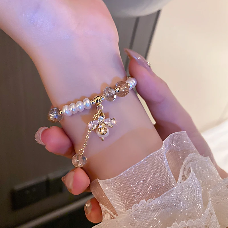 

fashion trendy adjustable crystal pearl bee bracelet jewelry