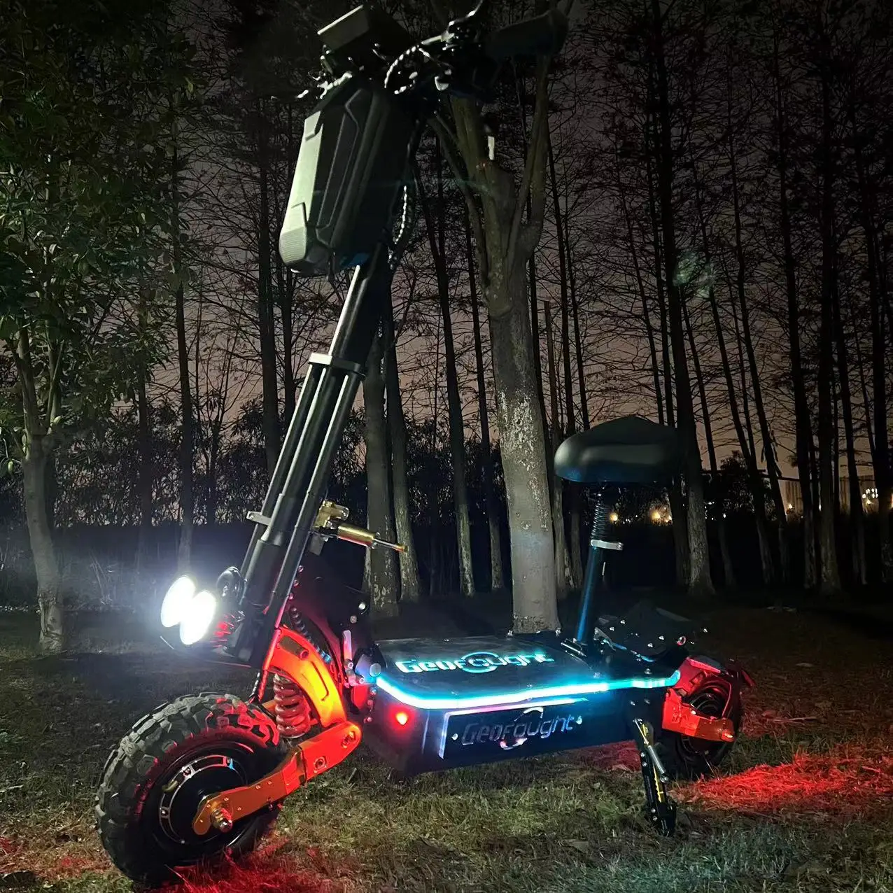 

US STOCK 50mph 80km/h e-scooter 11 inch big wheel 60v off road dual motor 5600w e escooter with seat