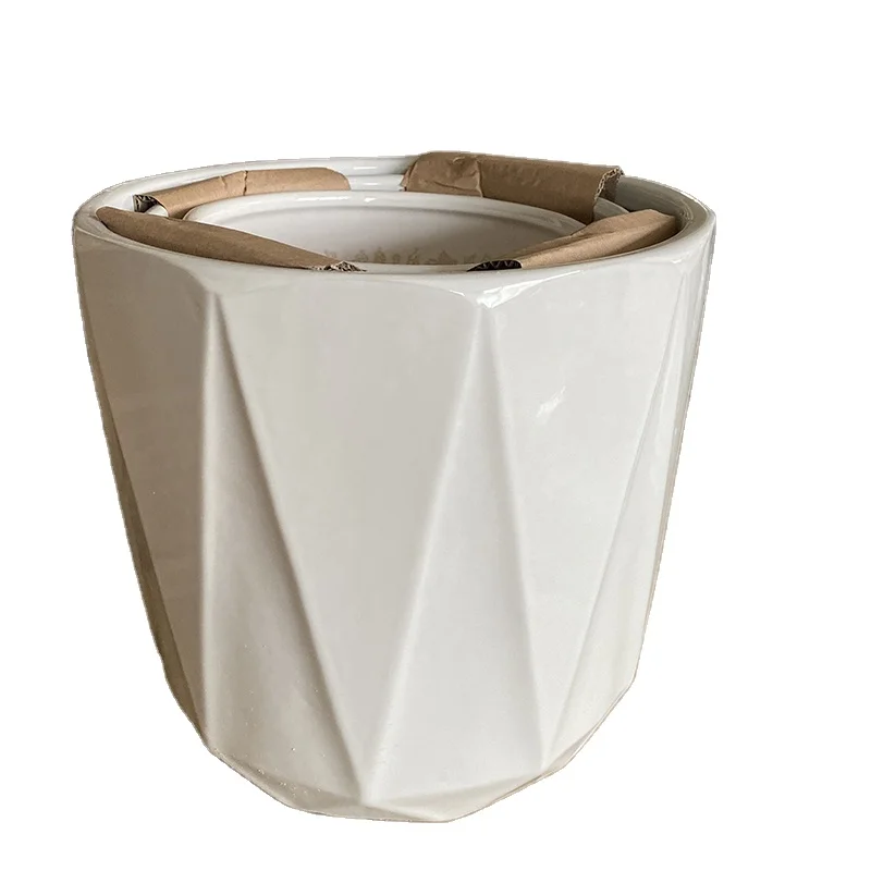

2020 New Style Ceramic Porcelain Flower Vases Home Decor Marble Vase, White