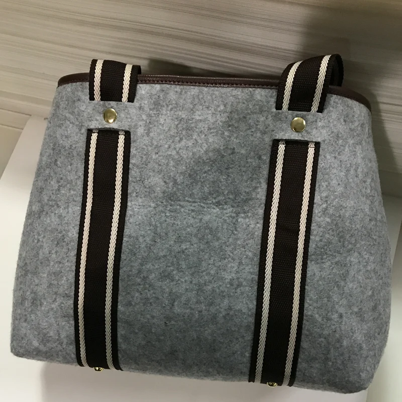 hand bag (1).jpg