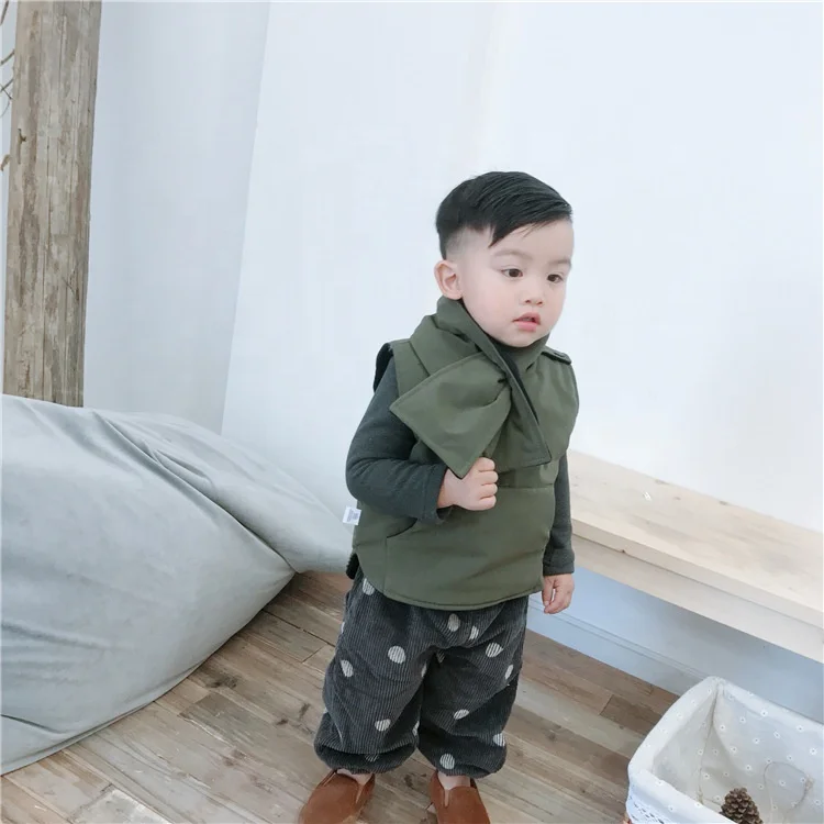 

B60845A South Korean little baby boys plus velvet thickened pure cotton children vest with a scarf, Army green/rice