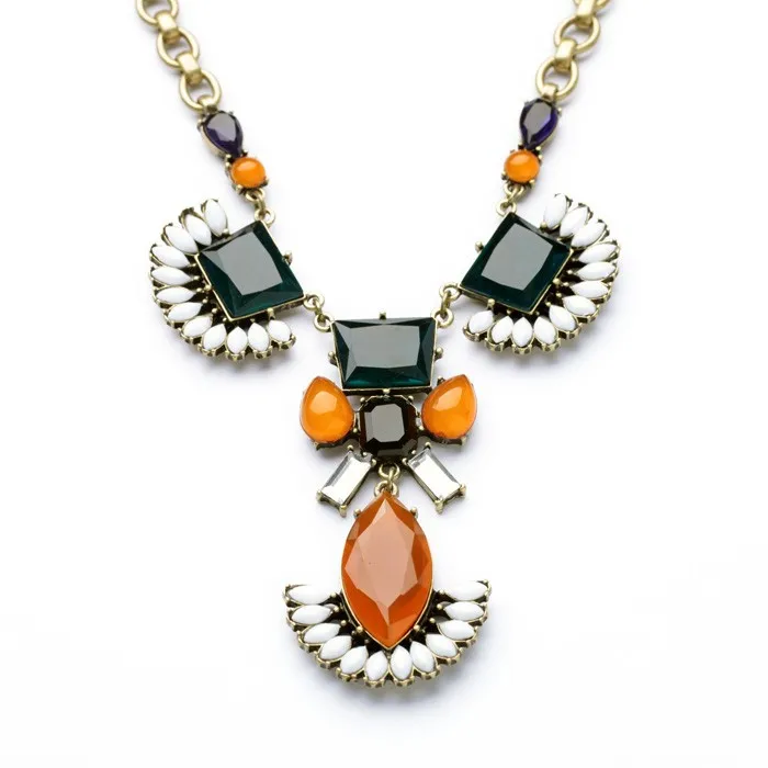 

xl00945 Accessories For Women Vintage Acrylic Jewelry Grace Pendant Statement Necklace Women