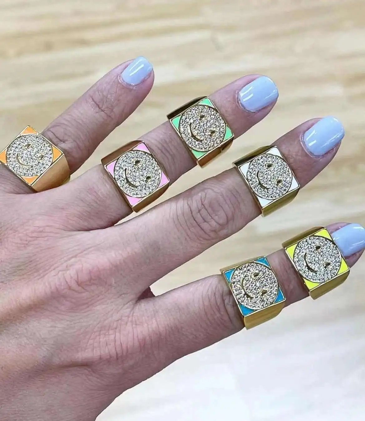 

Happy Face ring colorful Minimalist jewelry Simple Geometry Enamel Heart Smling Face Ring women jewelry for gifts