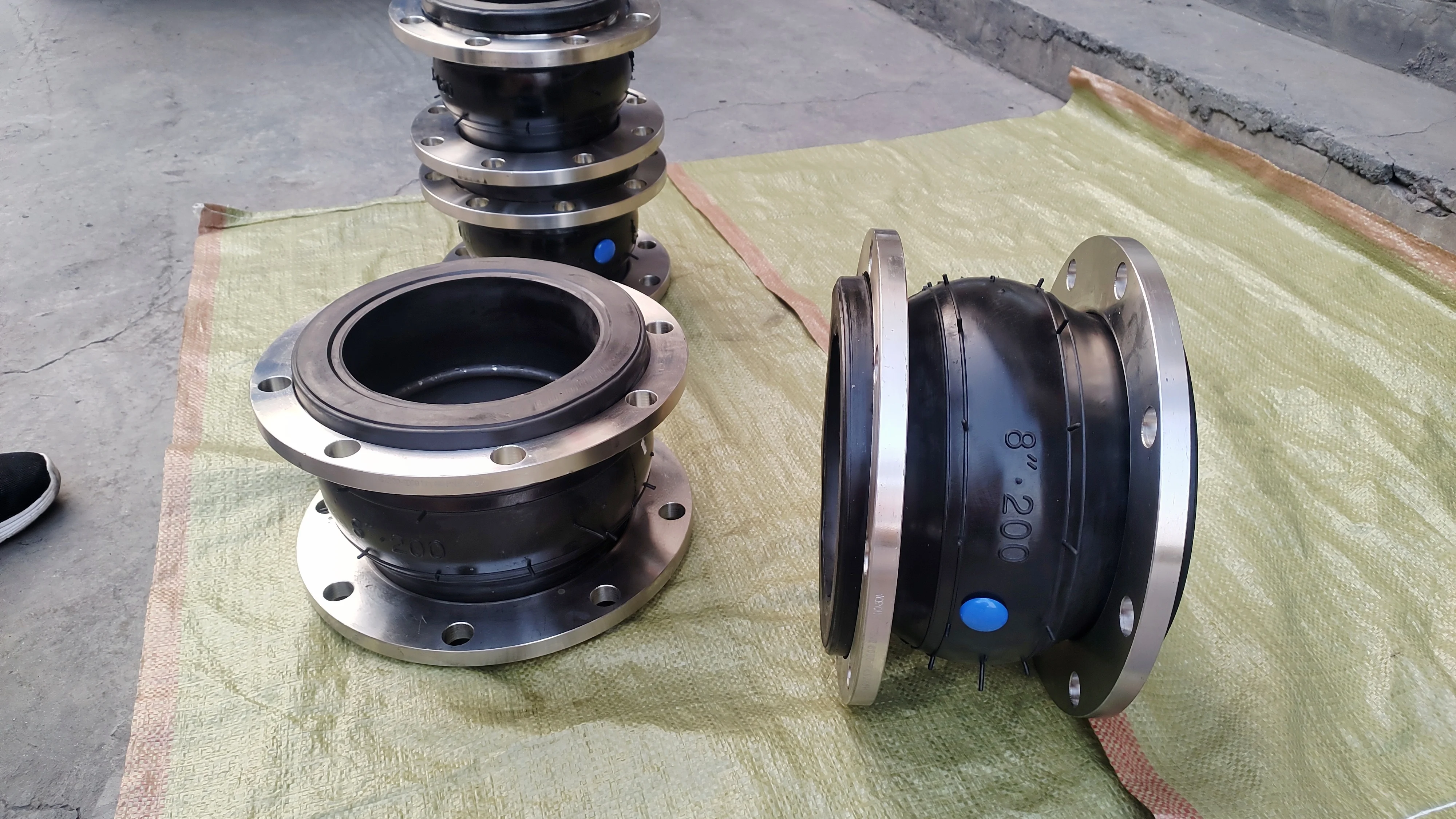 高品质的桥梁波纹管水旋转接头