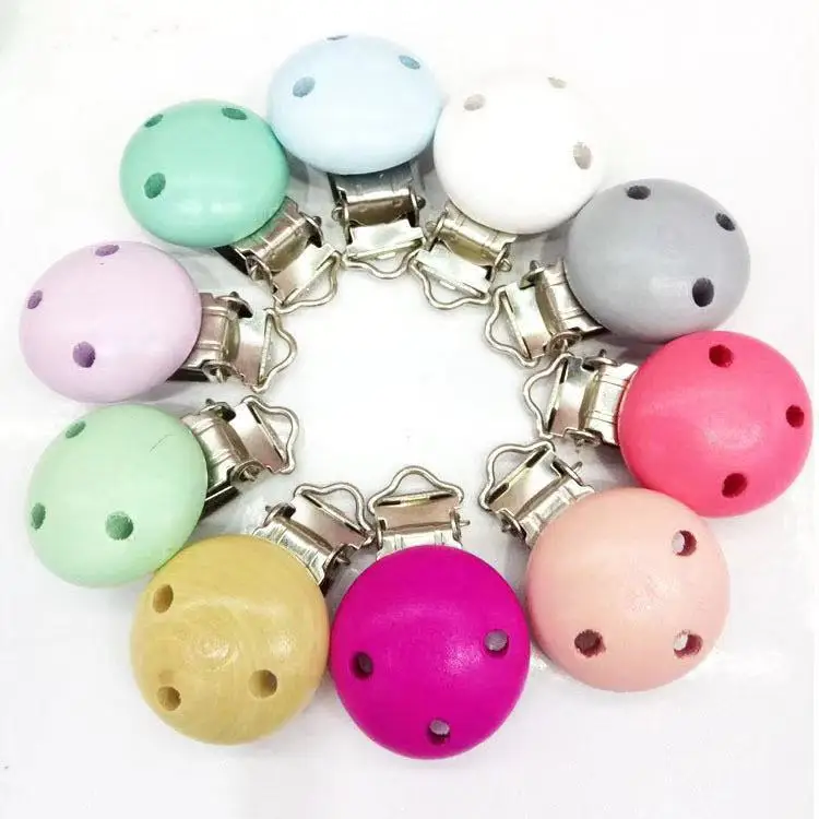 

Beech wood animal baby clip, baby wooden nipple clip can be customized LOGO