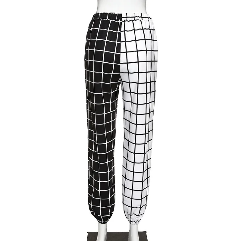 

Women Casual White And Black Two Colors Ladies Loose Cargo Trousers Fashion Streetwear Plaid Cargo Pants, Customized color