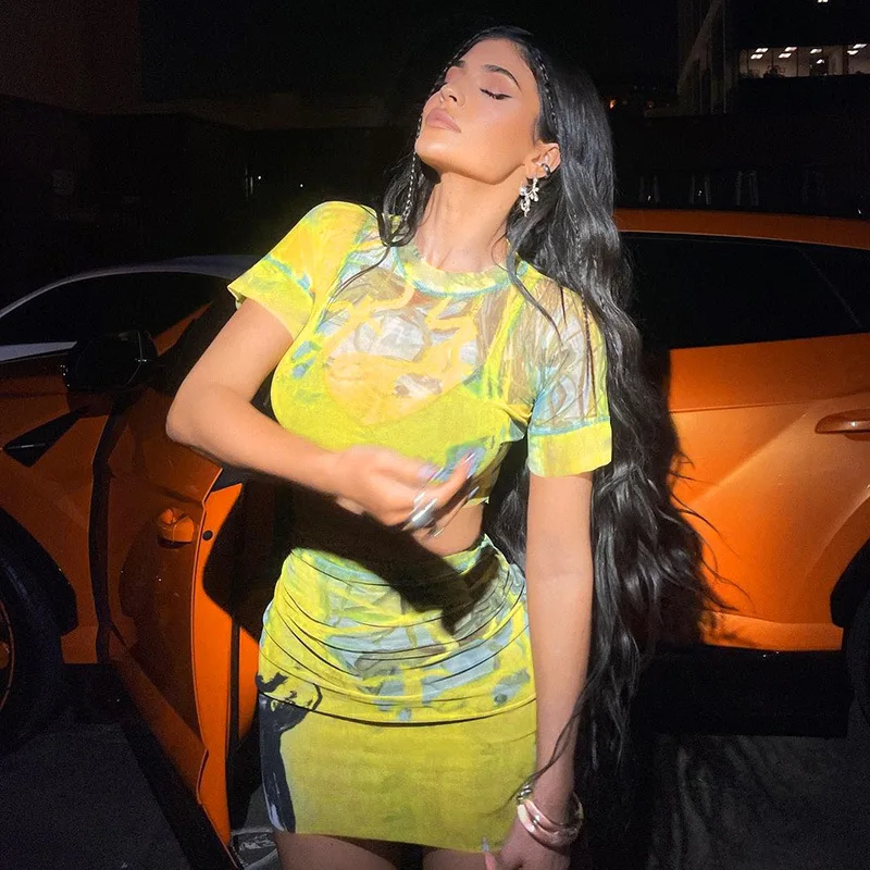 

2021 New Arrivals women sexy o neck short sleeve floral print fashion top ladies two piece skirt set