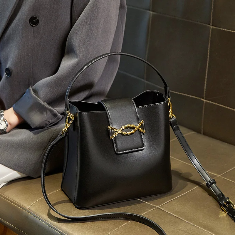 

INS Korean women handbag Luxury large capacity tote bucket bag simple single shoulder sling bag Custom wholesale