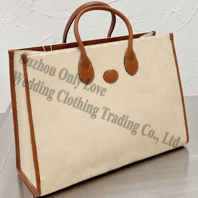

wholesale 2021 Ladies Ivory White Color Large Capacity Genuine Shoulder Cross body bag Leather Tote Women Momy Handbags For lady