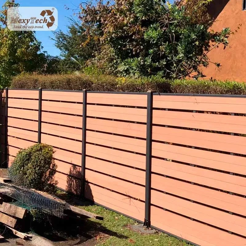 

Waterproof vinyl pvc horse fence