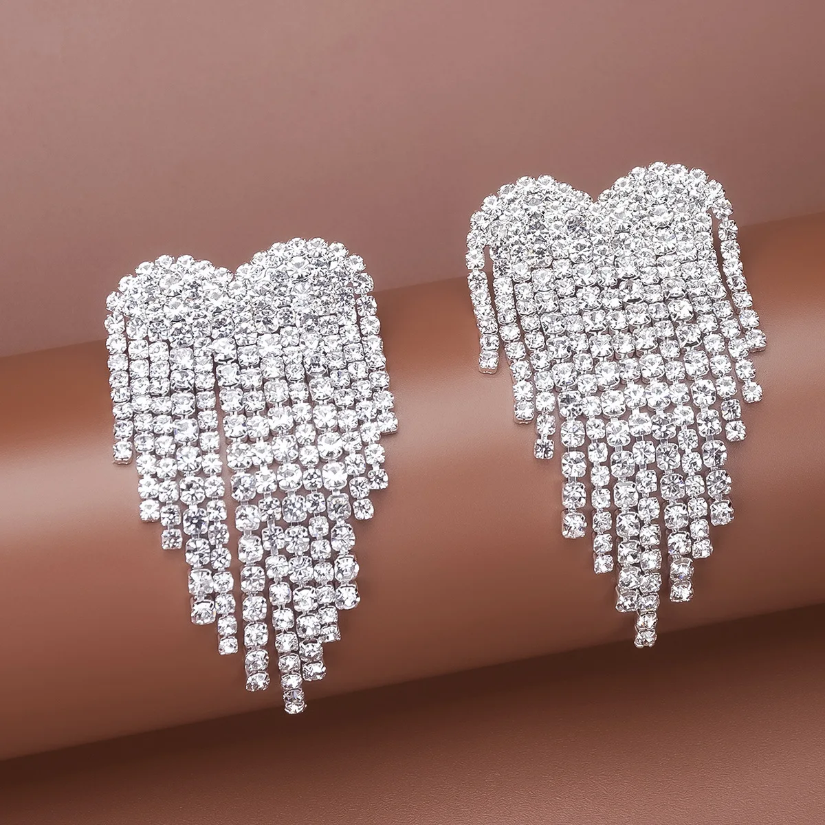 

Fashion Luxury Crystal Rhinestone Love Heart Chandelier Earrings Heart Shape CZ Zircon Tassel Earring For Women Girls