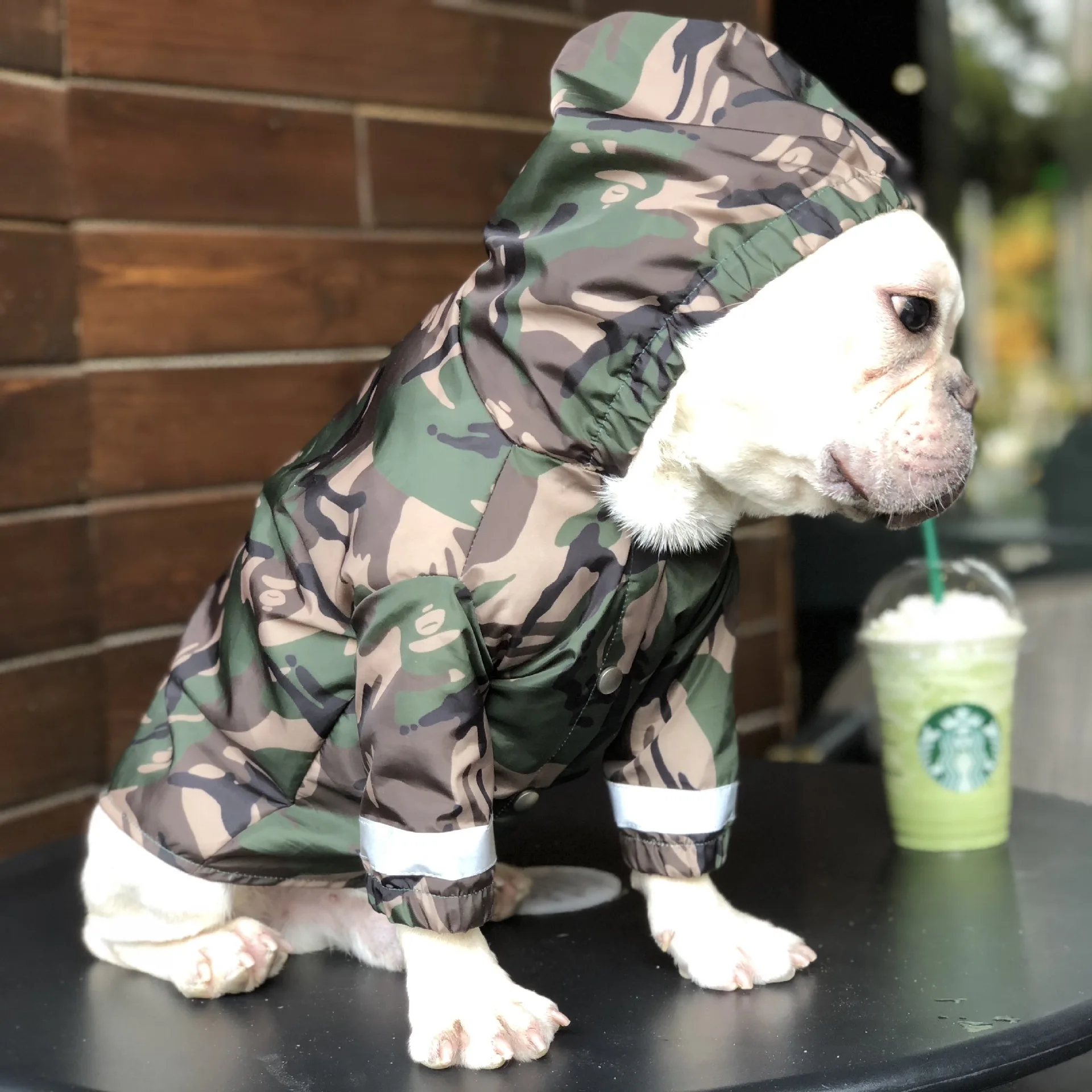 

dog clothes raincoat waterproof snowproof windproof camouflage reflective pet raincoat, Same as pictures