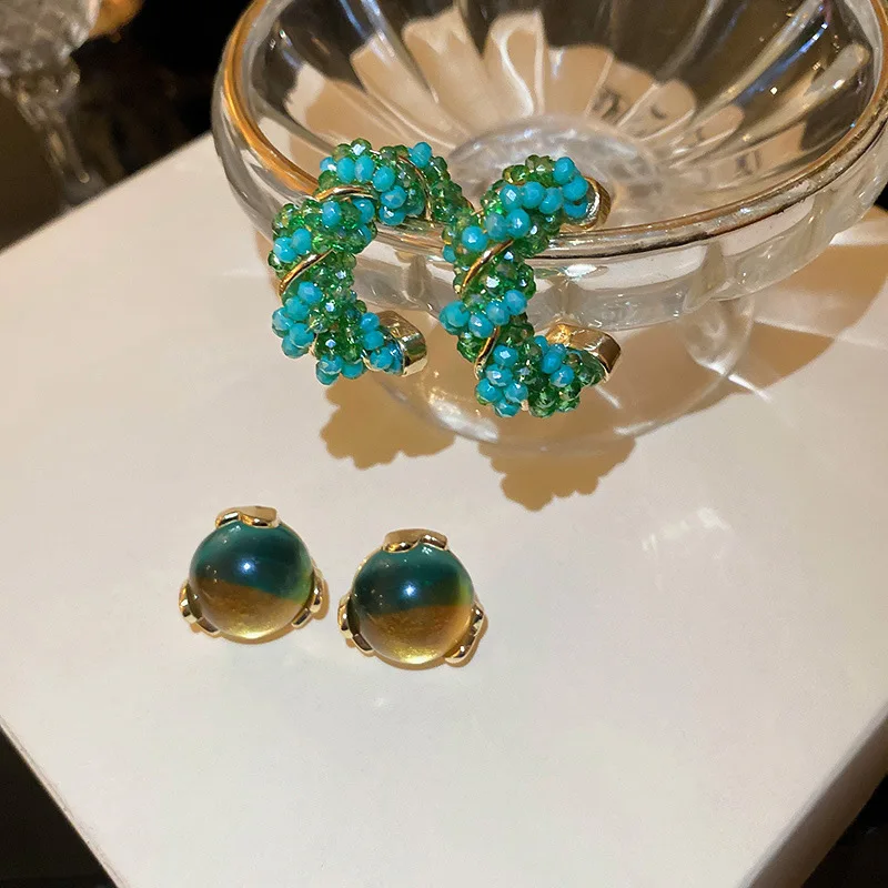 

fashion green C shape 2022 new arrivals zirconia earrings