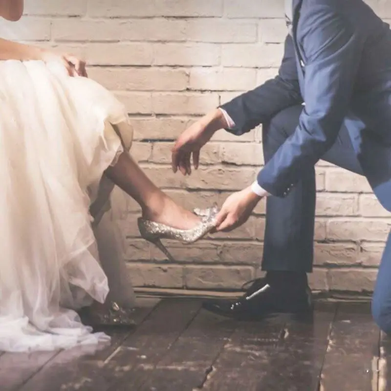 

Women Wedding Shoes Female White Drill Rhinestone Crystal Shoes Stiletto Pointed Red Bridal Shoes