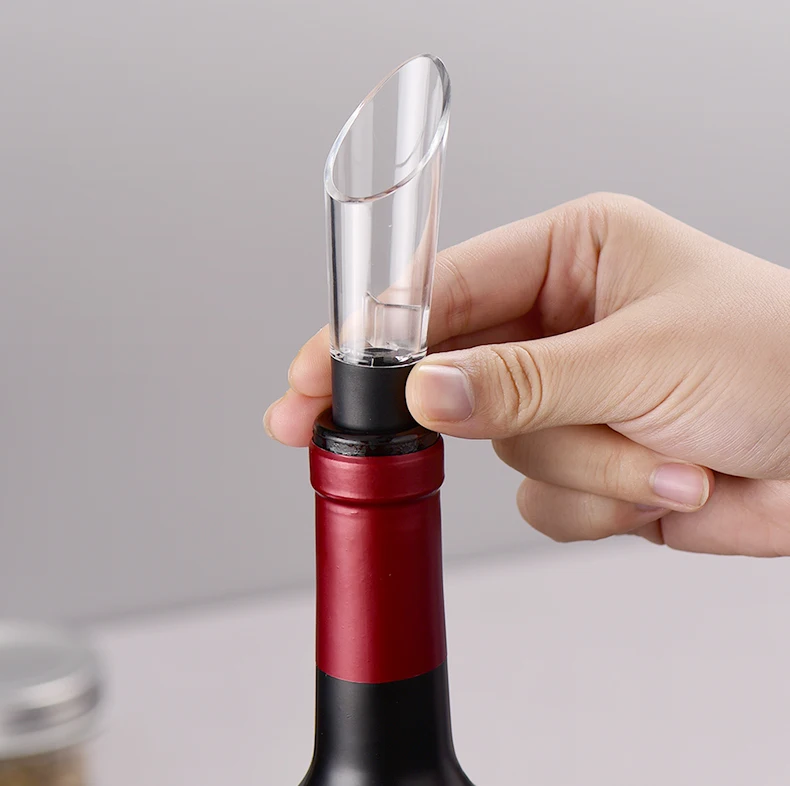 

Wholesale Slow Red Wine Pourers Vacuum Bottle Plastic Mouth Self Service portable Instant Decanter Aerator Wine Pourer