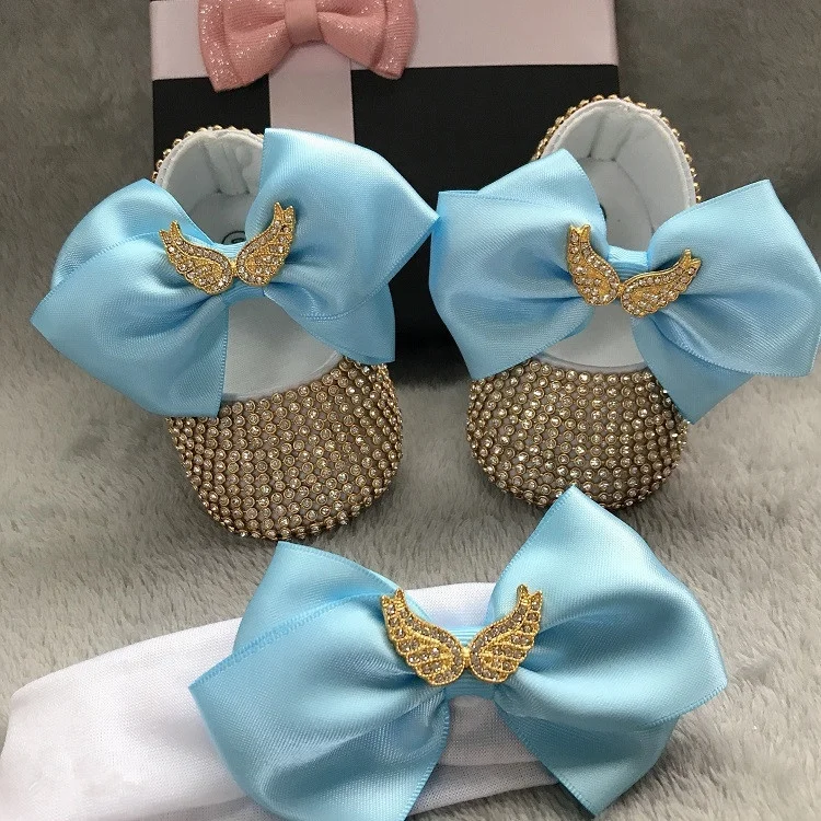 

Wholesale Handmade Newborn Baby Blue Shoes Girls Kids Satin Bow Shoes Bling Wing Shoes and Headband Set
