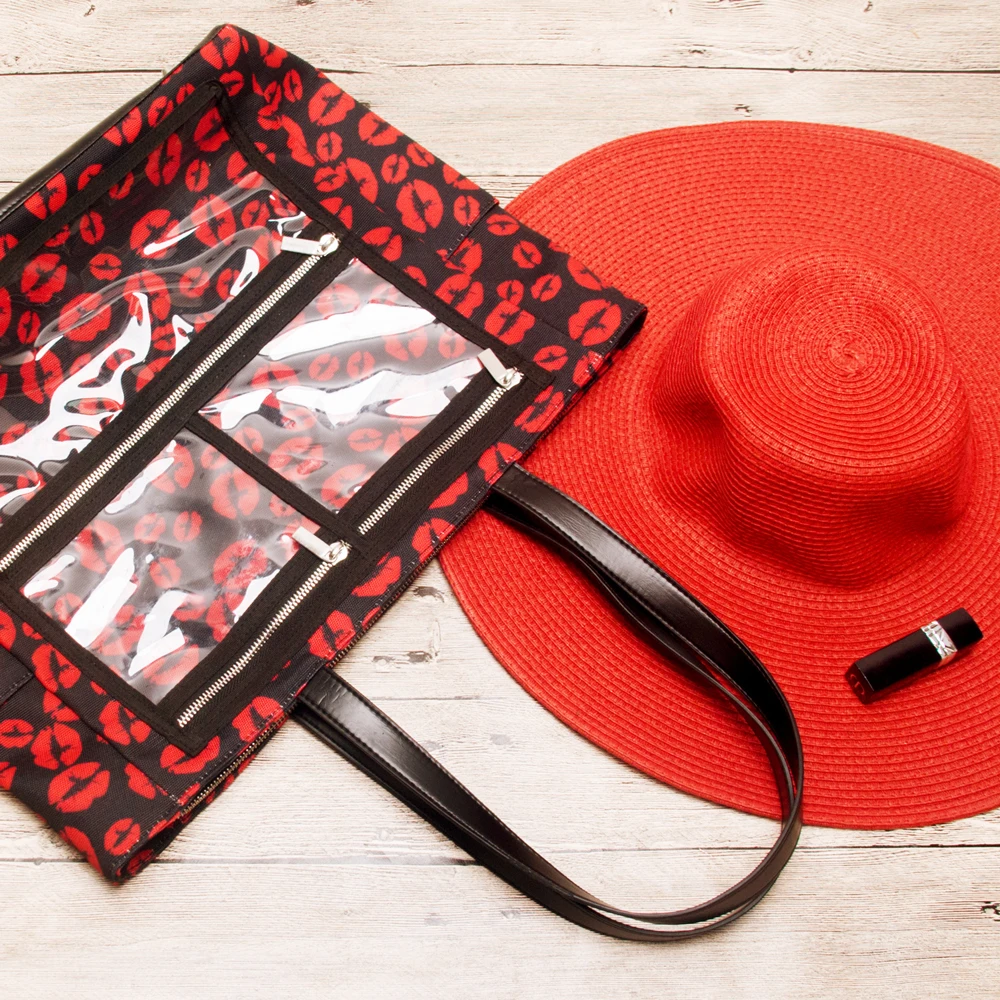 

Wholesale Canvas Black And Red Lips Print Diaper Large Tote With 3 Front PVC Zipper Pockets DOM113-576