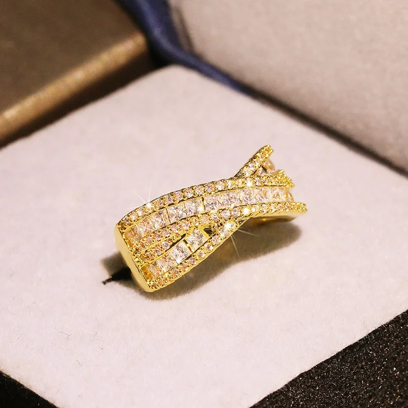 

Luxury Jewelry Fill Princess Cut Pave Women Wedding Cross Band Ring Wedding Punk Party Accessories